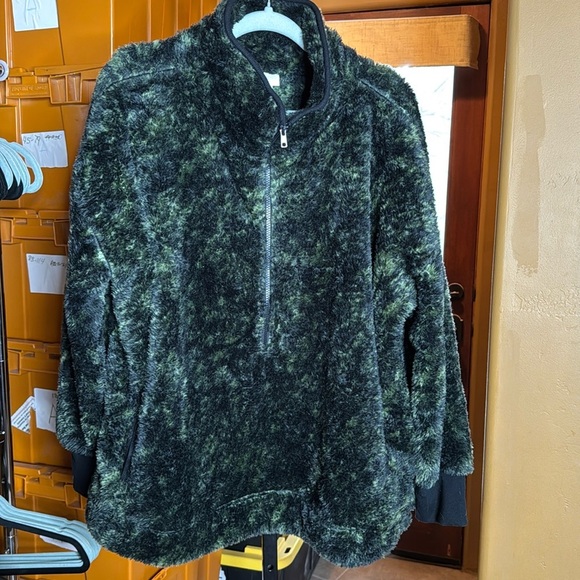 NWT LuLaRoe Nancy Half Zip Pullover SO SOFT Green Black Size Large - Picture 2 of 11